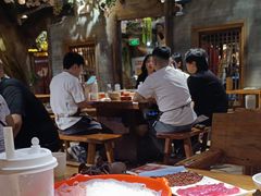 -城墙拐拐火锅(三峡广场黑金冠店)