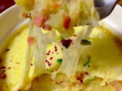 -Rabbit Cafe私房西餐甜点咖啡(栖霞路店)