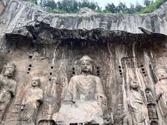 -龙门石窟