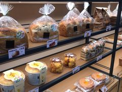 面包甜点陈列柜-仟吉KenGee(江南万达店)