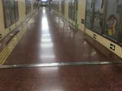 -建国门(地铁站)