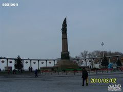 -人民防洪胜利纪念塔