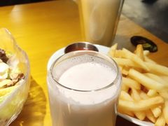 草莓牛奶-IFIF 如果花園(宽厚里店)
