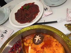-重庆德庄火锅(体育中心店)