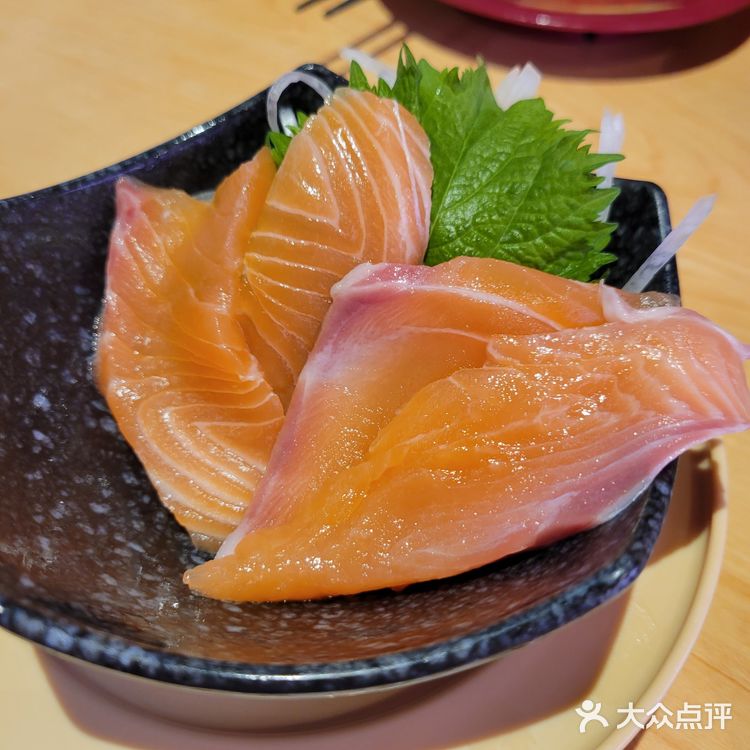 寿司郎 ‖ 贵的值得吃，便宜的别点