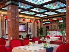 大堂-鹊华居·地道鲁菜·海鲜·融合味(大明湖店)