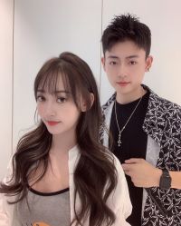 -东秀护肤造型
