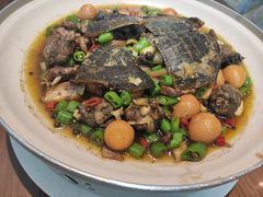 -有红鸡毛店·川菜(建设路店)