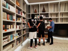 -二酉书店TOYOU BOOKS