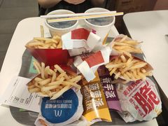 -麦当劳(东方时代广场分店)