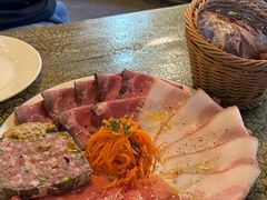 火腿拼盘-羽深肉铺 Steak & Wine