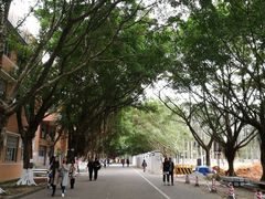 -广东外语外贸大学(白云山校区)