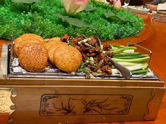 -老街坊美食汇(玉兰大街店)