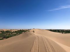 -亿利库布其七星湖沙漠生态旅游区
