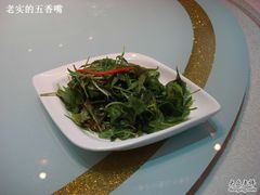 拌香椿-鹊华居·地道鲁菜·海鲜·融合味(大明湖店)