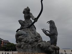 -巴陵广场