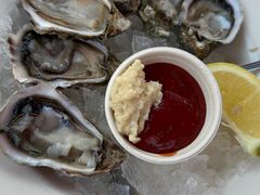-Crab Pot Restaurant