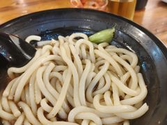 -丽虹云南过桥米线(兴工街店)