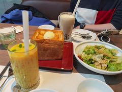 -港丽餐厅(来福士店)