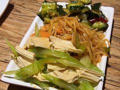 -平娃三宝烧烤·面食(南小街店)