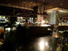 -昆明中心皇冠假日酒店