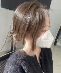 -BULB STUDIO 巴柏明星发型工作室
