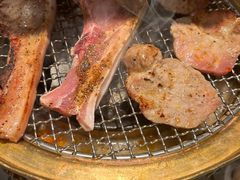 -山焱·炭火自助烤肉(周浦万达店)