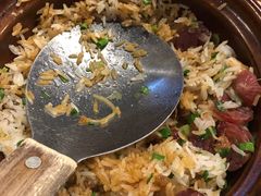 特色腊味煲仔饭-百年果林椰子鸡(中洲店)