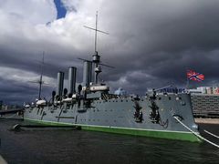 -阿芙乐尔号巡洋舰