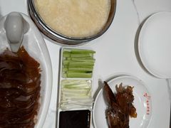 -梅利汴京烤鸭•开封豫菜地标店(东大街店)