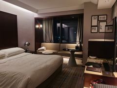 -上海龙之梦万丽酒店