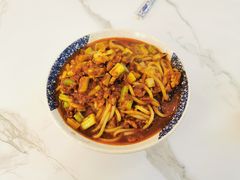 -此疆彼界·卓记米粉