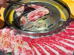 -哈哈碳都·牛肋条无限自助烤肉(台江万达店)