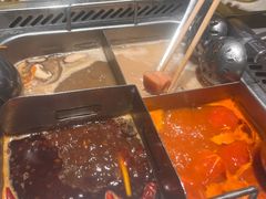 -海底捞火锅(关山保利店)