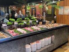 -钱小奴创意自助餐厅·原切谷饲安格斯畅吃(绍兴新昌万达店)