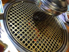 -唯成•韩国炭火烤肉 유성고기