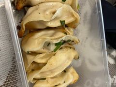 -胖子锅贴(双阳路111弄店)