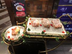 -四海一家自助餐(益田假日广场店)