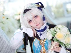 -米游妙妙屋cosplay换装自拍摄影体验馆
