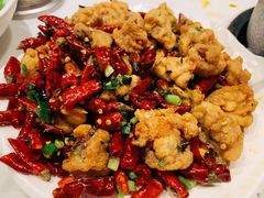 -德林酸菜鱼火锅(南丹店)