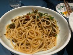 -一坐一忘云南菜(嘉里中心店)