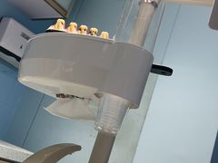-深圳乐孚正强口腔诊所(宝体店)