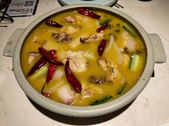 二叔家的藤椒鸡-卯时·龙光雅宴·精致锡帮菜(惠山古镇店)