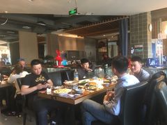 -95号酱骨·一块豆腐(展春园西路店)
