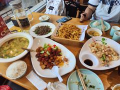 -肘子酥·天津菜·特色捞面(德云社店)