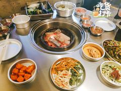 -馥二代韩式烤肉 2세대 불고기(喷水池店)