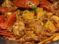 -钳小厨疯味1987肉蟹煲(美一城广场店)