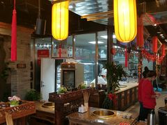 大堂-小龙坎老火锅(北京三里屯店)
