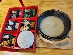 -勺子米线·云南传统小吃市集(四方街店)