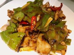 虎皮尖椒炒猪颈肉-日昌餐馆(Mini西点茂店)